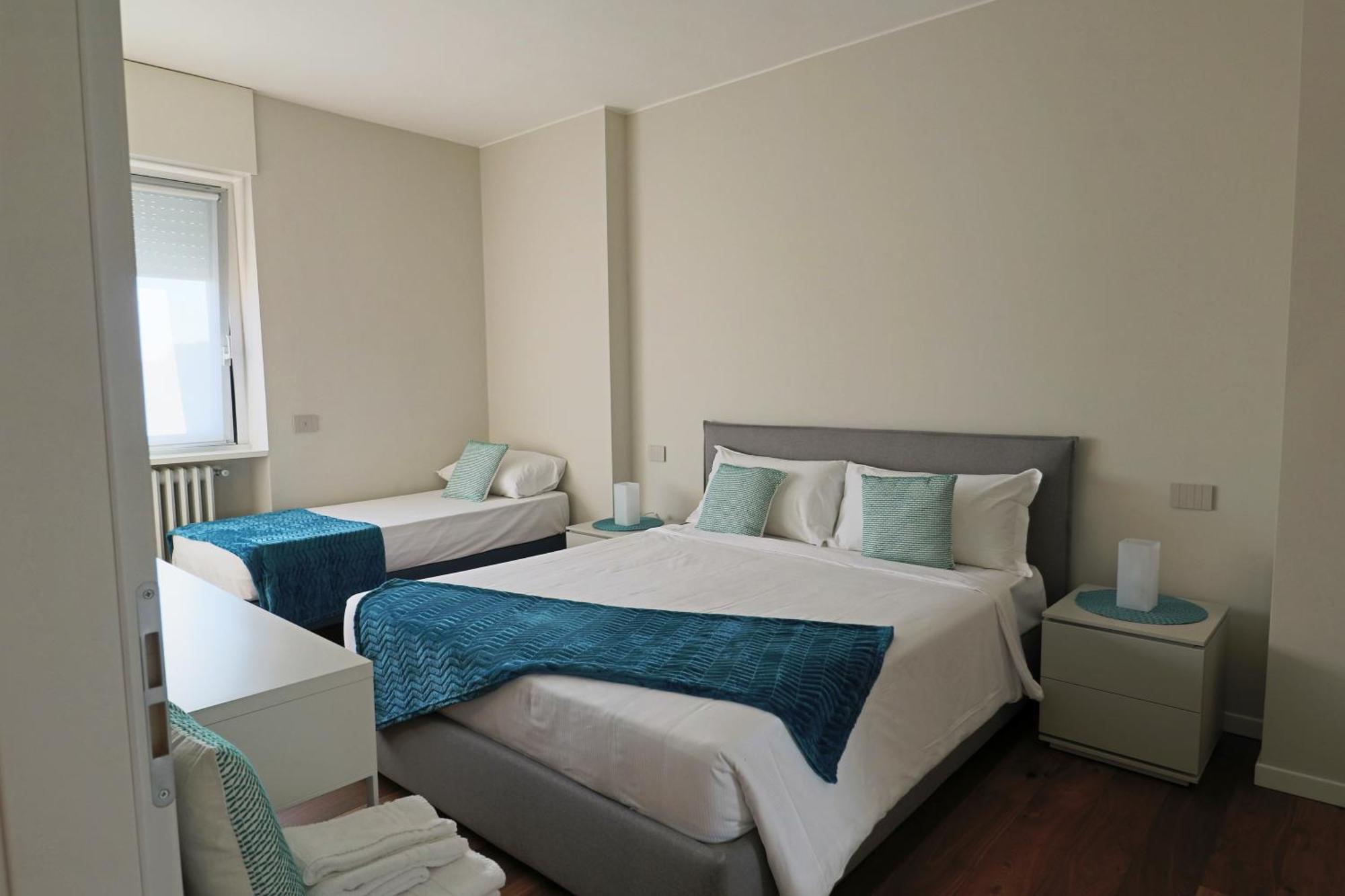Aparthotel Isola Милан Экстерьер фото
